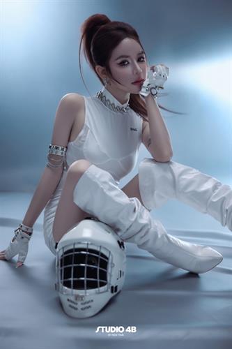 FUTURISTIC12