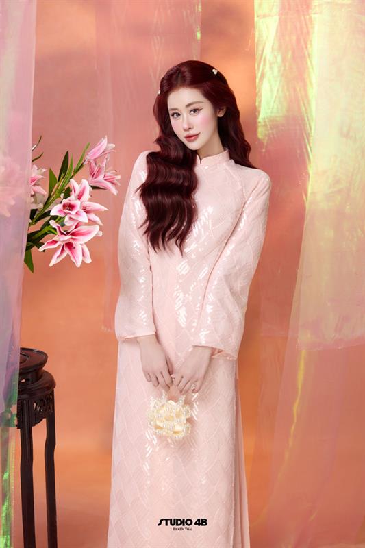 HỒNG NHAN