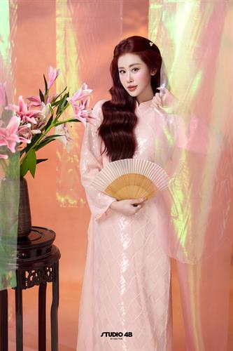 HỒNG NHAN3