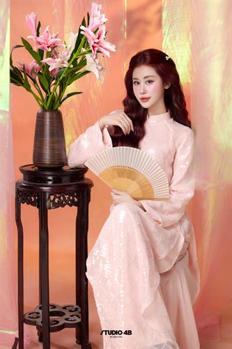 HỒNG NHAN5