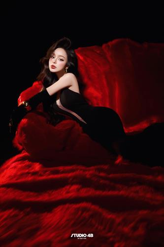 VELVET #042