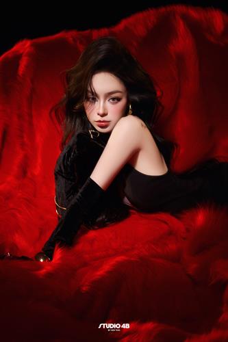 VELVET #046