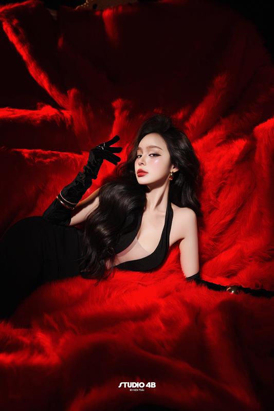 VELVET #04