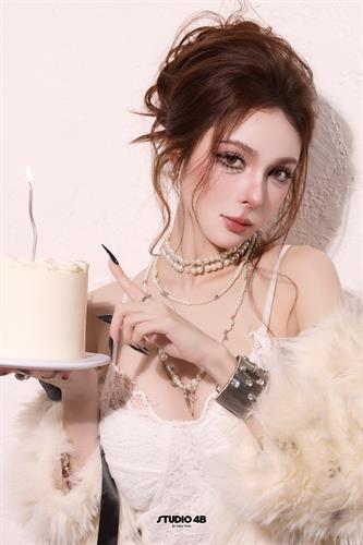 WHITE #0312