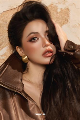 BROWN #0212
