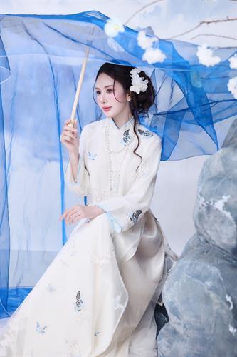 BẠCH VÂN5