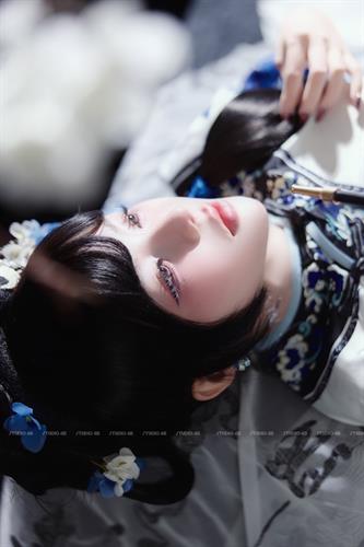 YUE YING6